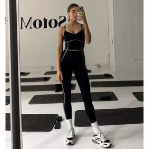 Abercrombie & Fitch YPB SculptLUX 7/8 Length Corset Jumpsuit Women's Size M